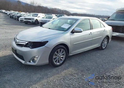 2012 Toyota Camry Xle z USA, uszkodzony, nr VIN 4T4BF1FK0CR266042